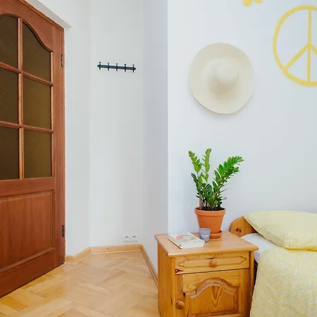 Lucka - Yellow Submarine B24.1 Apartment